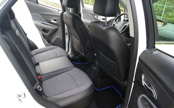 Opel Mokka cena 46500 przebieg: 162470, rok produkcji 2015 z Radom małe 497